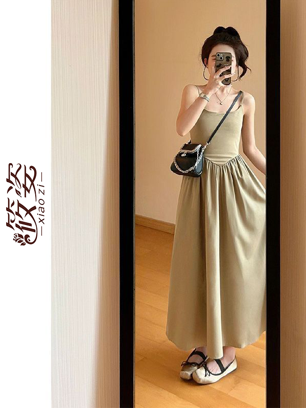 筱姿美式吊帶氣質連衣裙女時尚收腰顯瘦超仙漢元素拼接長裙2023款