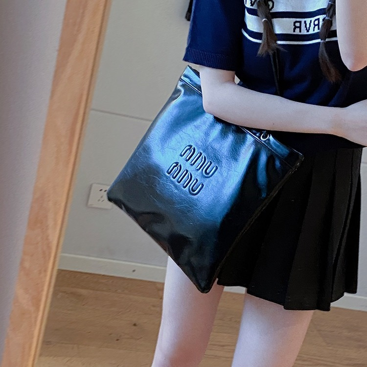Korean oil wax leather tote bag women's  new high-end sense niche casual hand-held shoulder armpit large bag