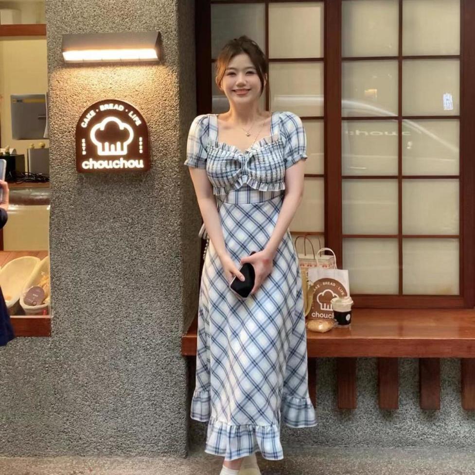 [Summer Walk] Spring and summer look thin and slightly fat white and blue plaid dress with straps + short-sleeved plaid dress