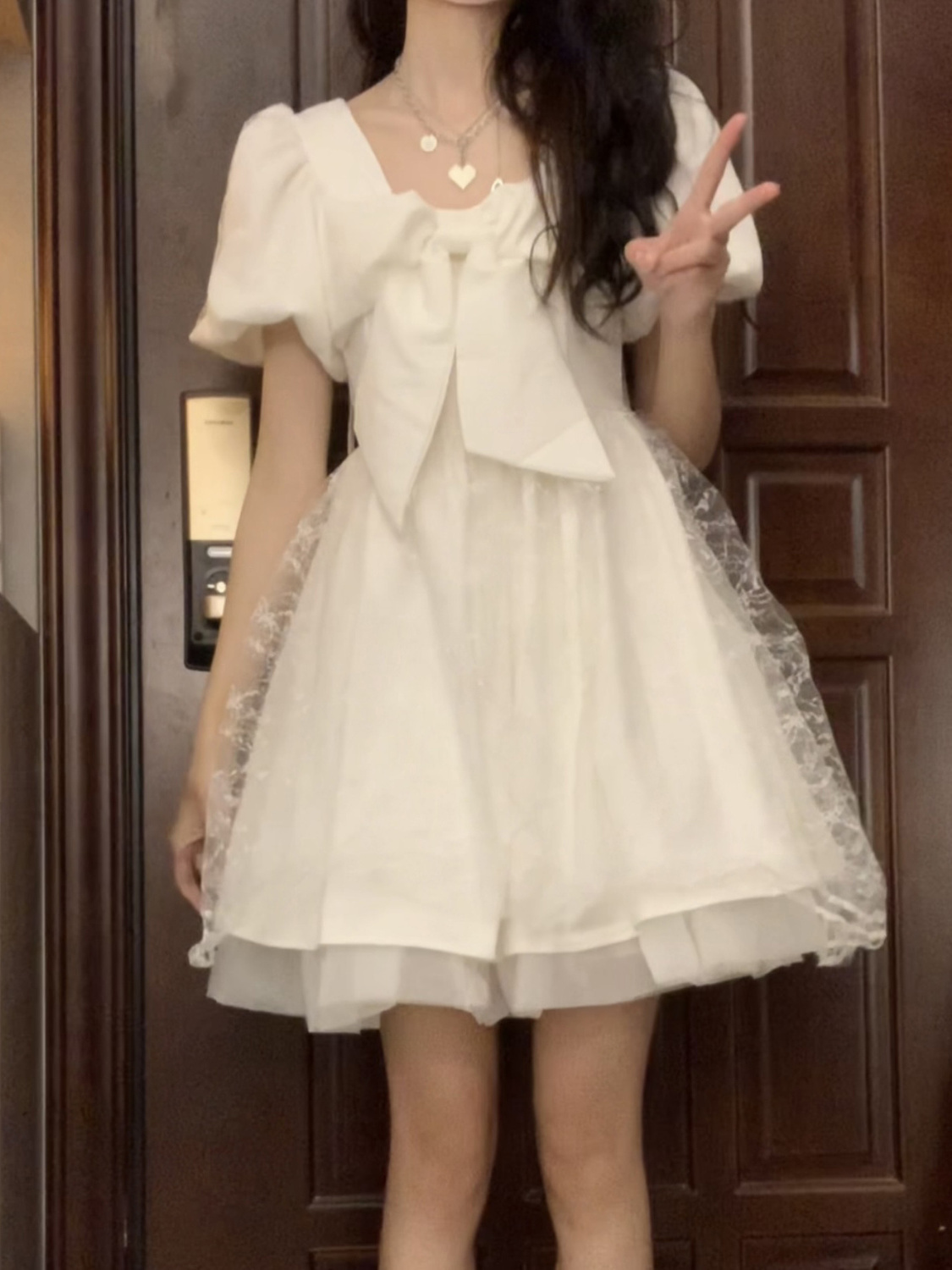 French Retro First Love Mesh Stitching Puff Sleeve Bowknot White Dress Female Student Korean Version A-line Skirt