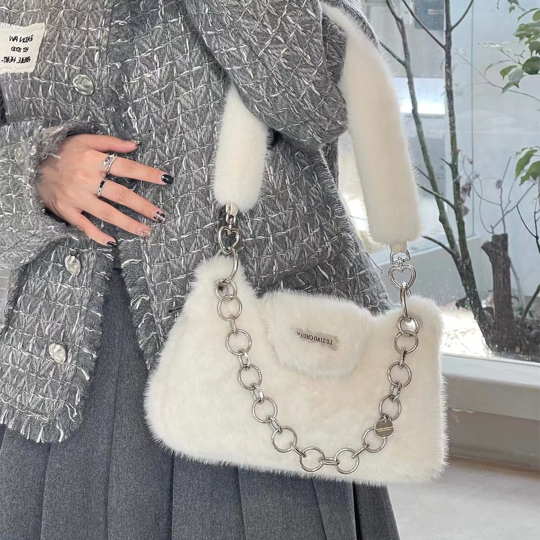 Y2K Spicy Girls High grade Underarm Cross body Chain Casual Cute Plush Bag Girl_voghion.com