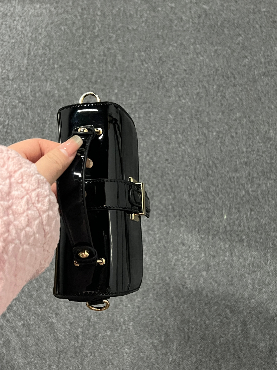 小眾辣妹包包女洋氣輕奢百搭通勤手提小方包高級感簡約單肩斜挎包