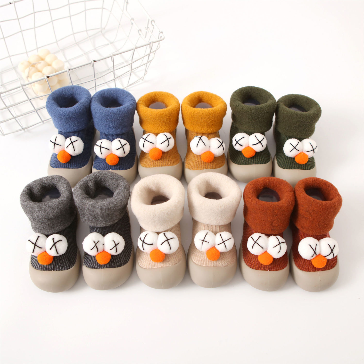 [Plus velvet and thick] winter new men and women baby toddler shoes non-slip soft bottom anti-drop shoes baby floor shoes