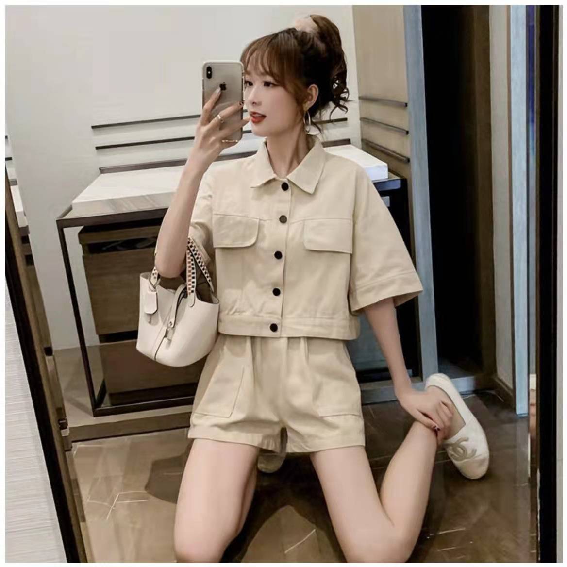 Summer 2022 new short sleeve suit women's net red fried Street foreign style aging fashion small shorts two-piece set