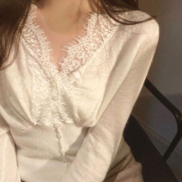 Cationic double-sided plush V-neck lace splicing bottoming shirt for women, autumn and winter style long-sleeved inner slim fit top