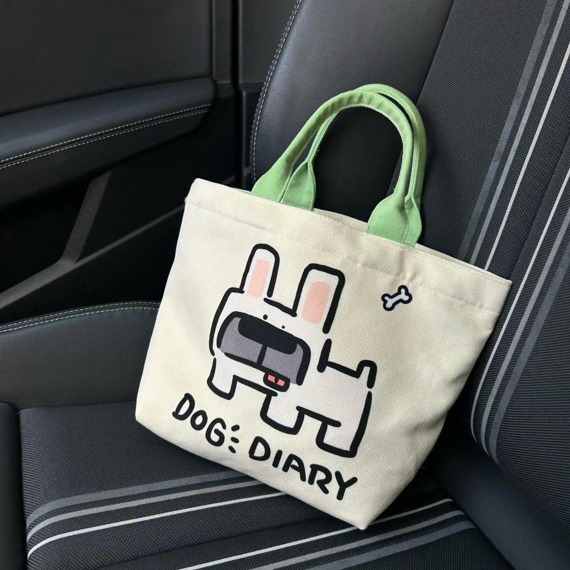 New Cartoon Internet Celebrity Puppy Canvas Bag Students Carry Lunch Bags in Class and Go Out Mommy Bags Work Handbags