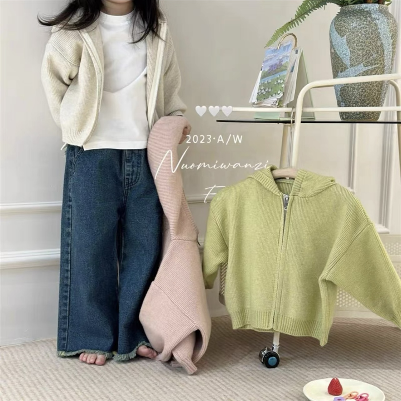 女童外套春裝2023新款童裝運動韓版兒童連帽上衣女孩落肩洋氣開衫