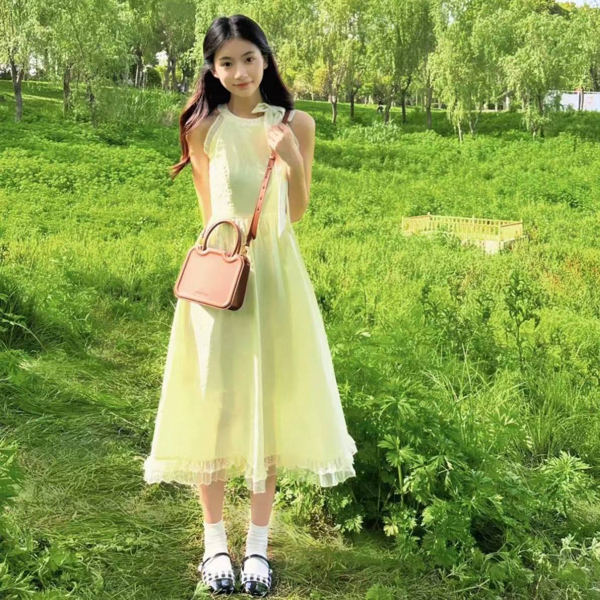 溫柔風甜美清新蝴蝶結拼接無袖連衣裙女學生夏季新款遮肉顯瘦長裙