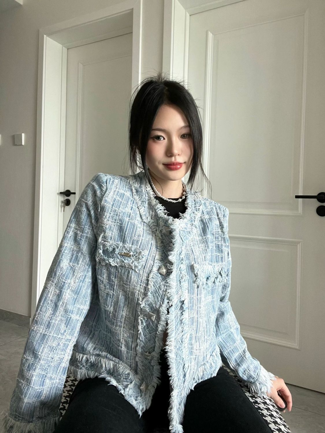 Xiaoxiangfeng retro denim jacket women's autumn new design sense loose and versatile long-sleeved cardigan top ins tide