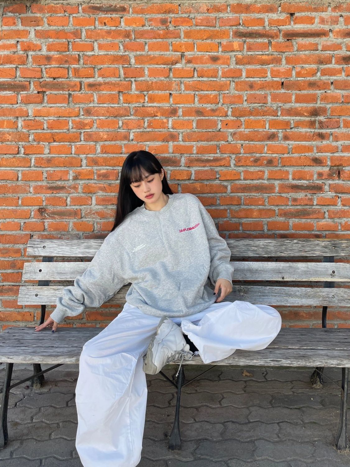 美式慵懶學院風圓領衛衣女春秋薄款2023新款chic港味長袖上衣外套