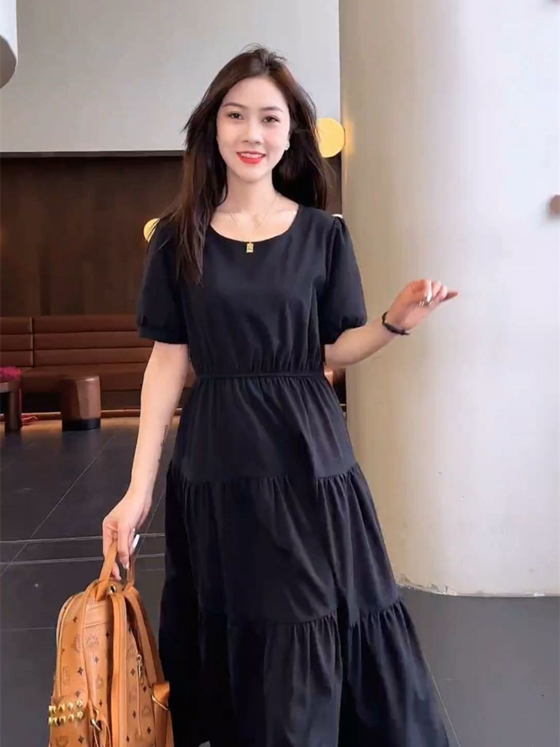 Xiaozi short-sleeved dress women's mid-length  new temperament slim waist fashion high waist loose casual skirt