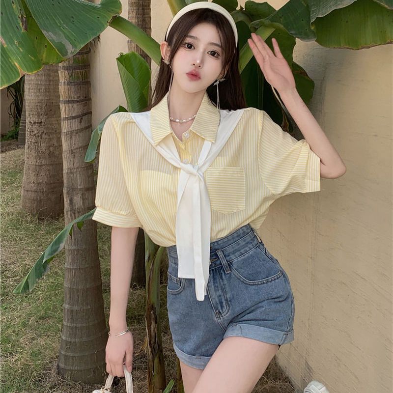 Summer new Korean version fake two-piece shawl shirt design sense striped loose lapel short-sleeved shirt top women