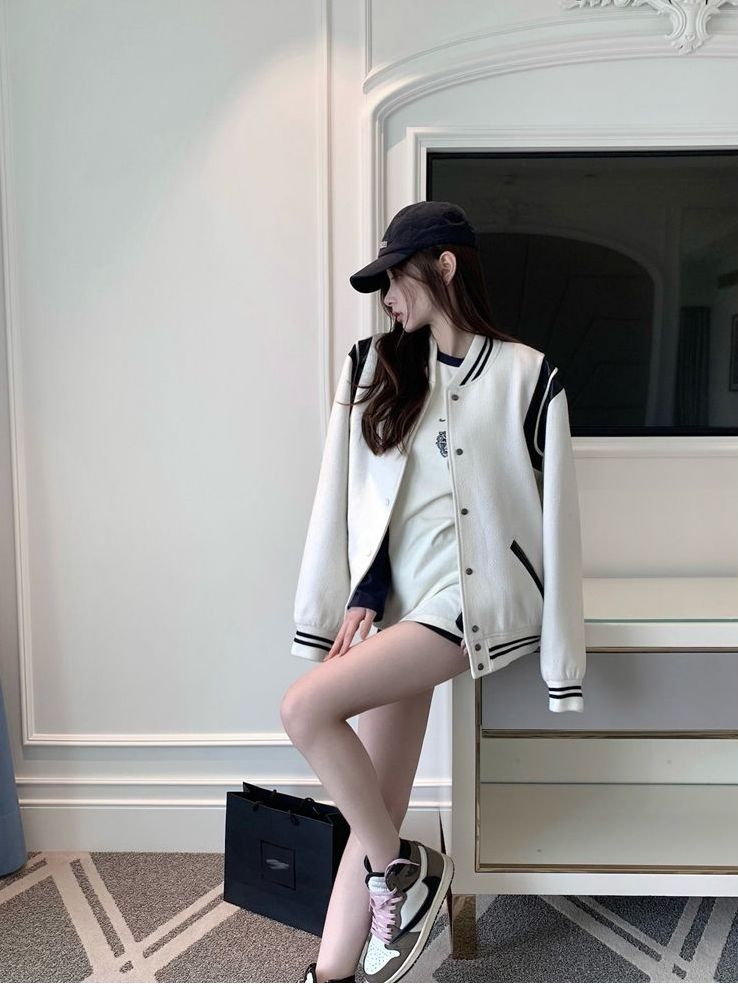 Xiaoxiangfeng baseball uniform fearofgodfog cardigan jacket women's autumn style outerwear milk huhu plus velvet jacket top