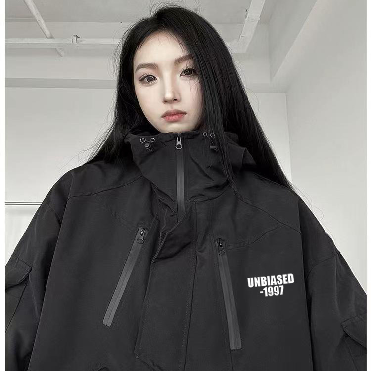 潮牌戶外防風防水工裝夾克ins美式連帽衝鋒衣外套男女寬鬆情侶衣