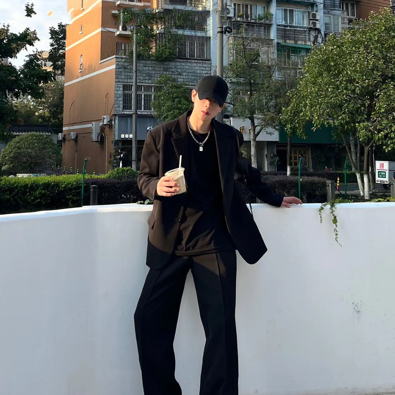 Spring and autumn casual suits for men, two-piece suits, tops, high-end Korean suits, loose dk trousers, graduation season