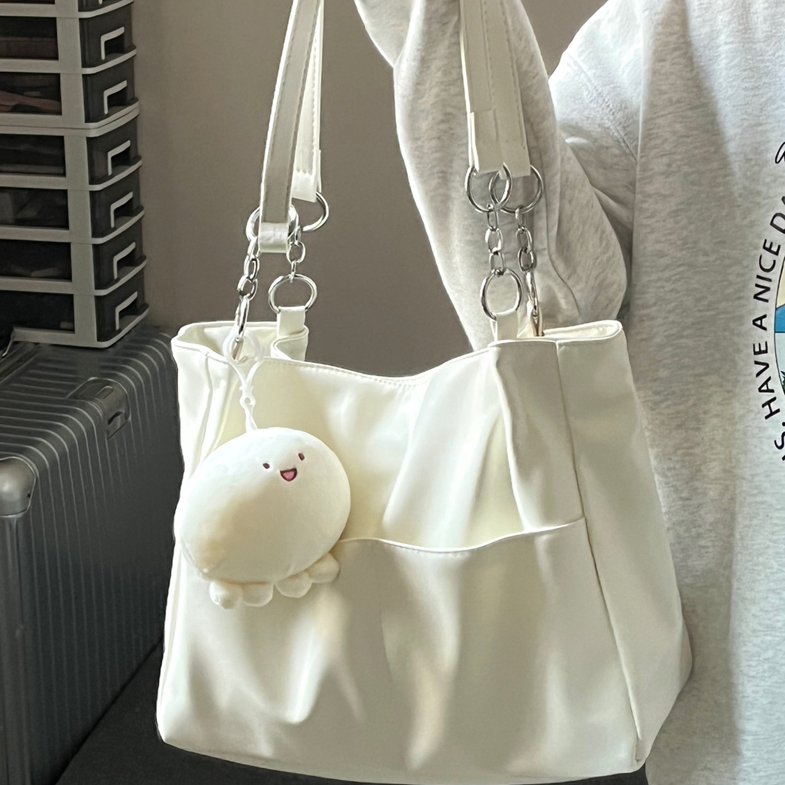 Grande capacità per le donne 2023 Nuova moda Quest'anno Advanced Sense Commuter Big Bag Casual Versatile Monospalla_voghion.com