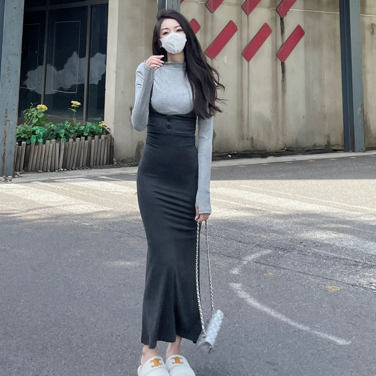 筱姿长袖吊带连衣裙女韩版2023新款法式高级感背带裙子两件套装女
