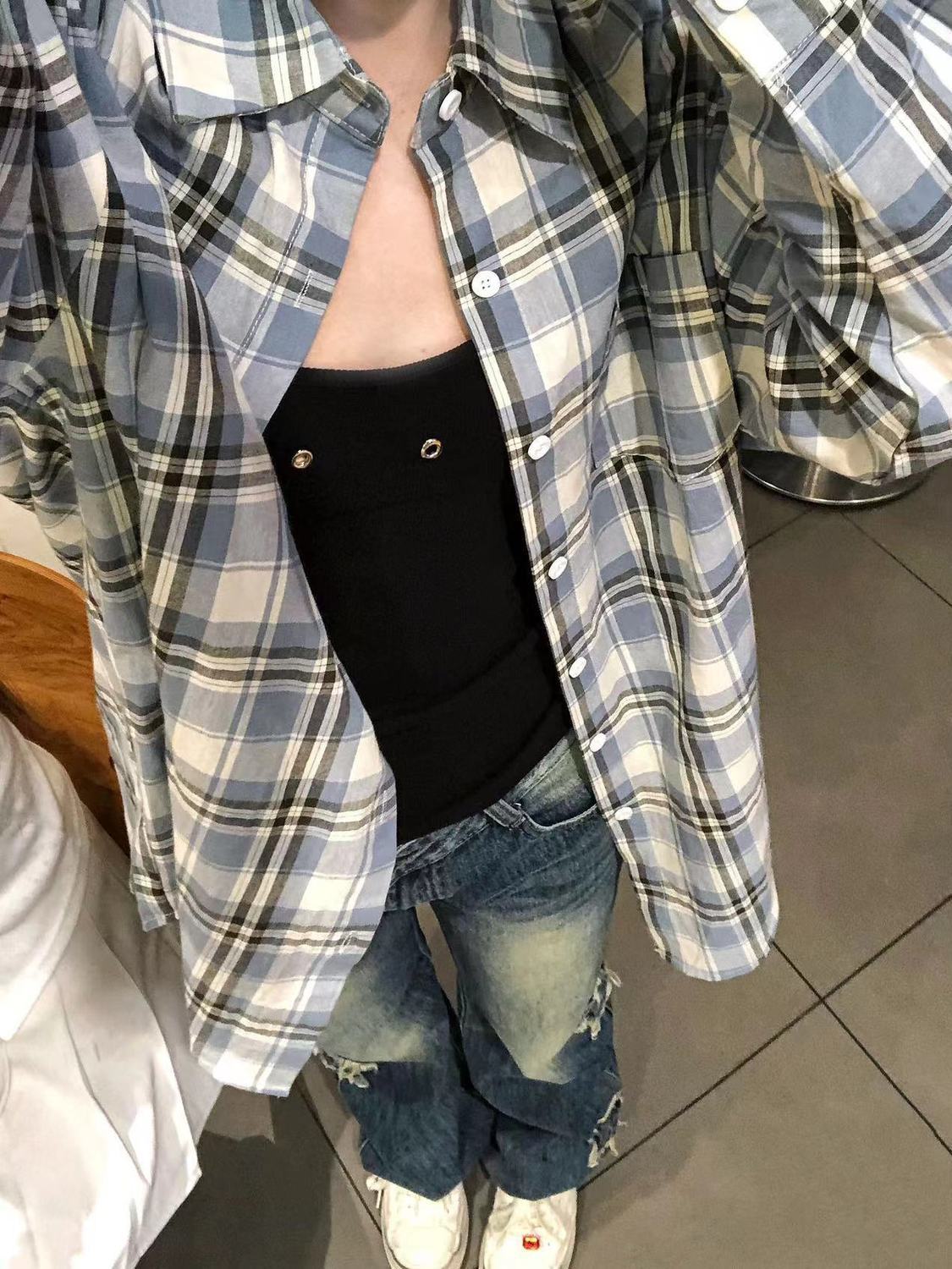 2023新款超顯白藍色格紋襯衫女寬鬆休閒顯瘦oversize襯衣外穿開衫