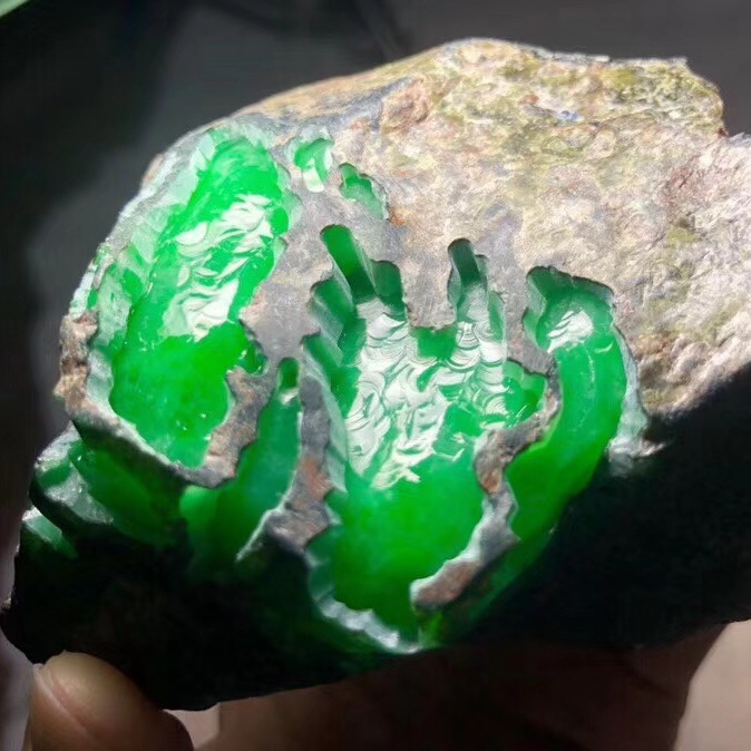 缅甸翡翠原石直播间木那老坑手镯料正冰种飘花莫西沙毛料 9月10日发完 虎窝拼