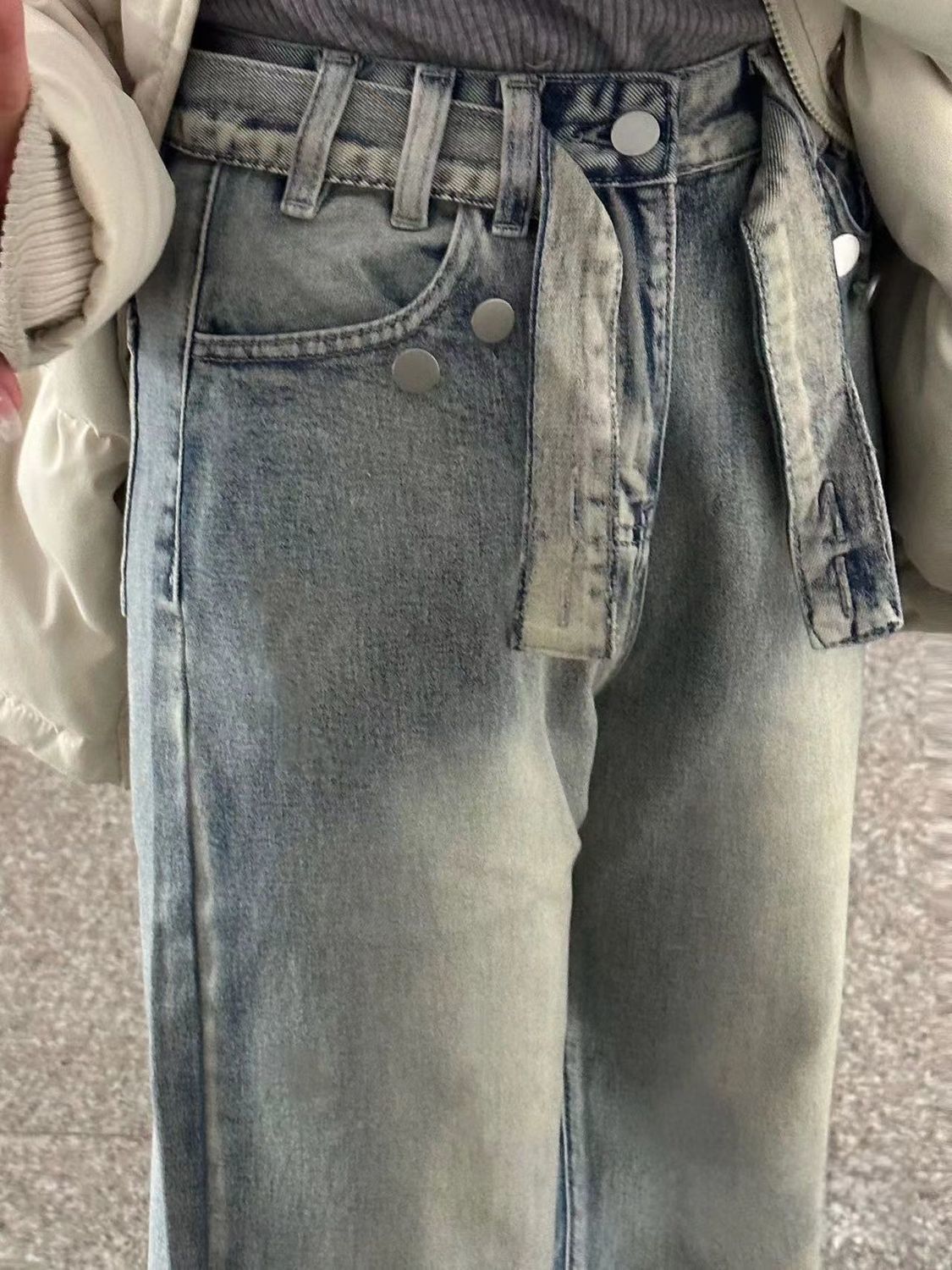交叉腰設計感牛仔褲女2023新款大碼胖mm高街高腰寬鬆顯瘦闊腿褲子