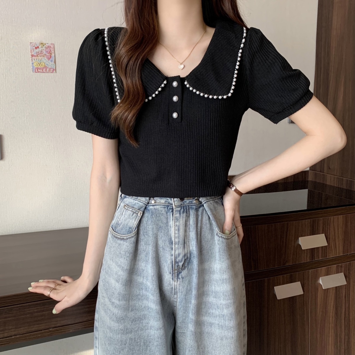 Large size women's French doll collar beaded short-sleeved T-shirt women's summer fat sister design sense of self-cultivation short top