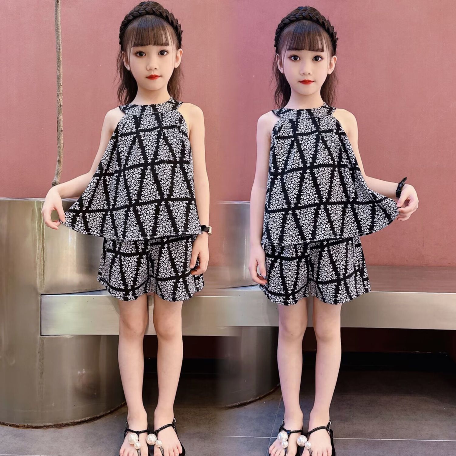 Girls summer suit cool chiffon halterneck little girl stylish Korean design two-piece shorts set for older children