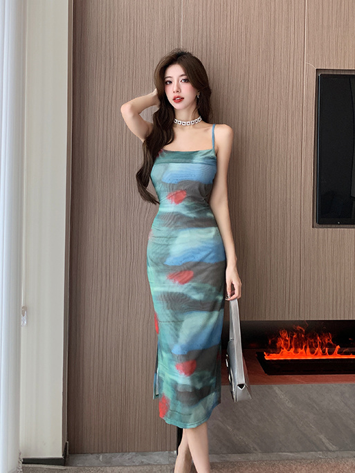 Xiaozi pure desire wind net gauze sunset tie-dye suspender dress female hot girl waist slit bag hip mid-length mother skirt