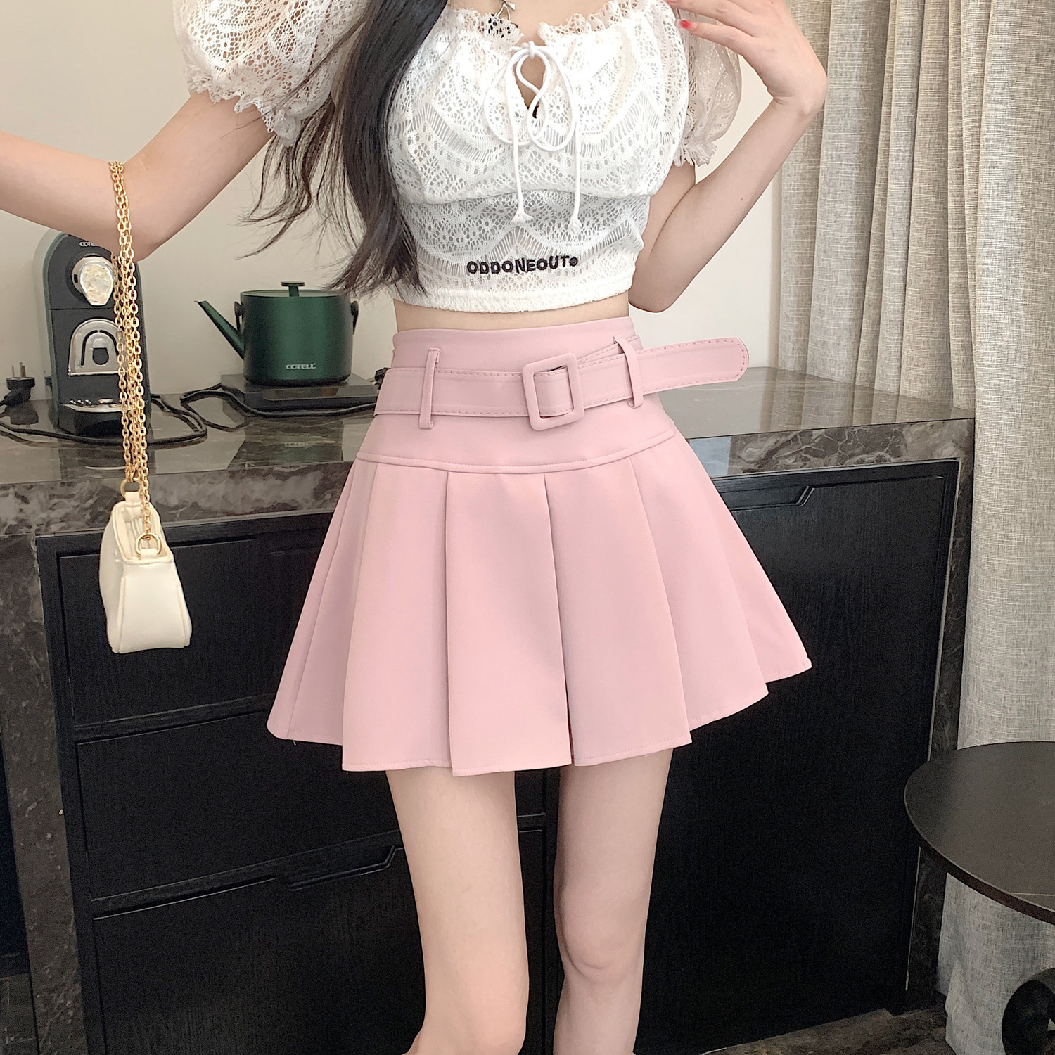 Paired with belt pleated skirt, high waisted and slim A-line half length skirt, versatile and anti glare short skirt, Korean version, hip wrap skirt for children