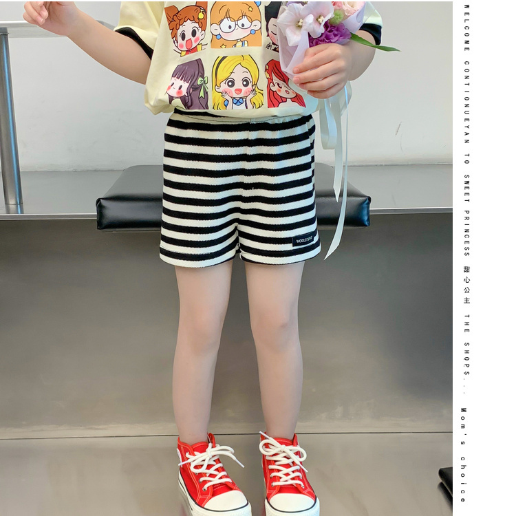 Girls' shorts in summer breathable and comfortable striped children's shorts in summer for children to wear foreign style all-match sports pants