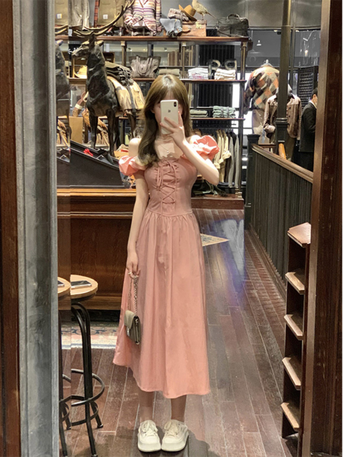 溫柔系飛飛袖連衣裙夏季新款韓版氣質少女粉色修身方領系帶A字裙