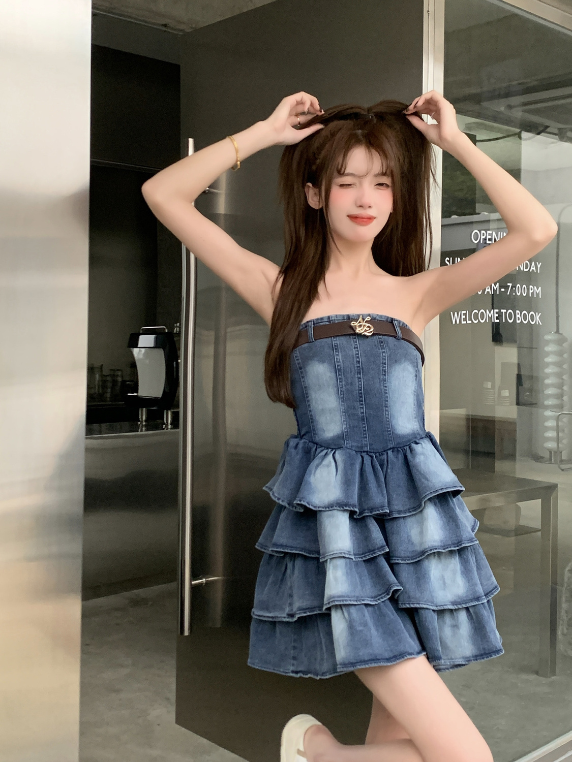 Hot girl sexy tube top denim dress female 2024 new American style high waist slim tight cake skirt tutu skirt