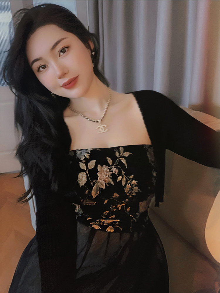 大碼女裝微胖mm復古純欲風高級精緻女人味顯瘦顯白黑色抹胸連衣裙
