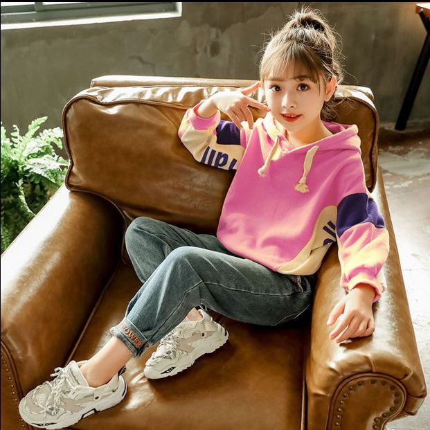 Girl's autumn suit new style children's winter fashionable sweater girl's foreign style jeans two piece set