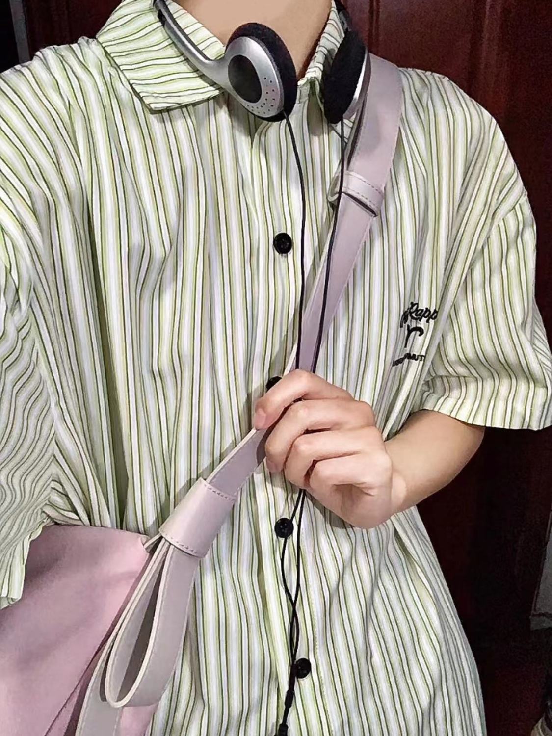 夏季薄款綠色條紋襯衫短袖女韓版通勤上衣寬鬆顯瘦中長款襯衣外穿