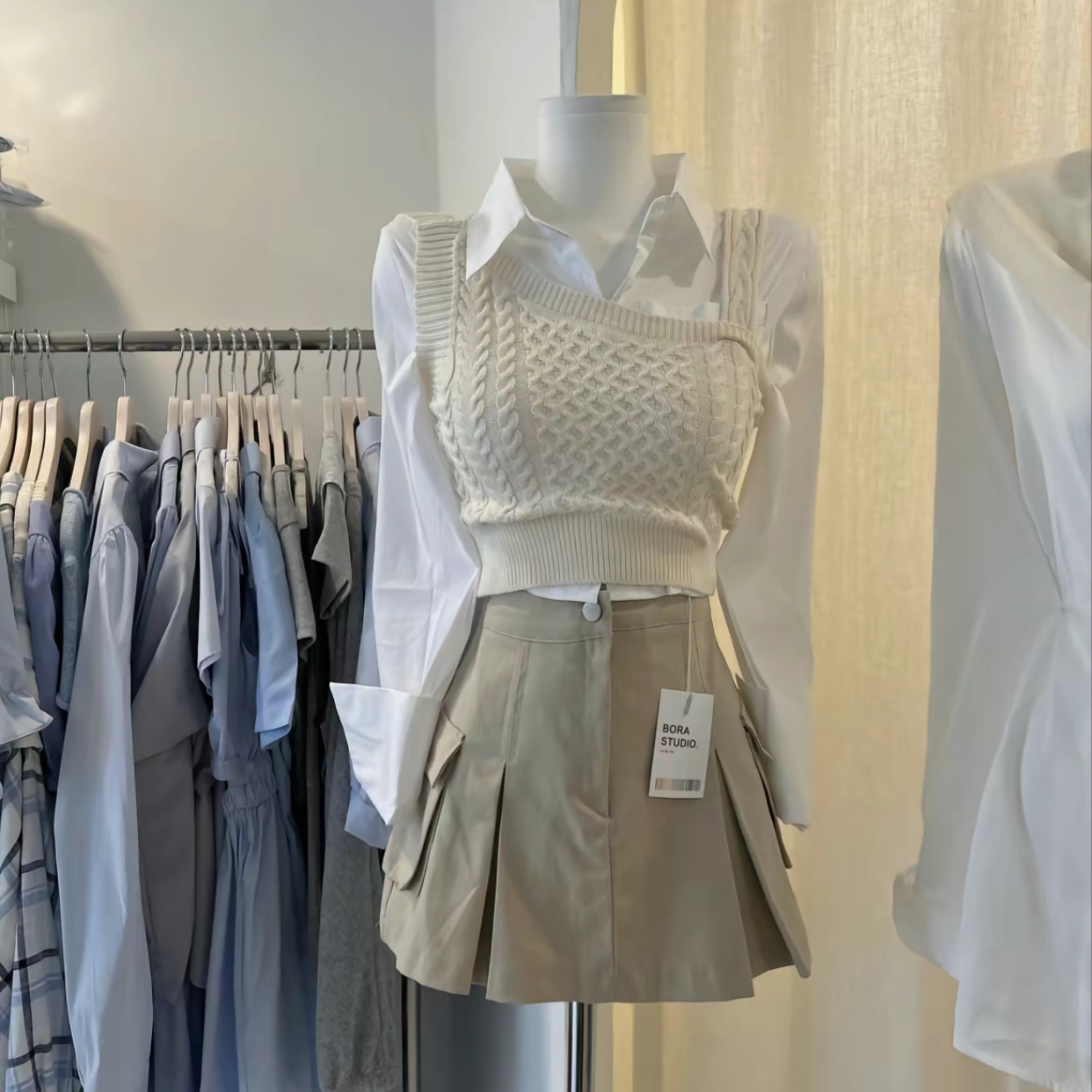 A complete set of high-end small dresses for tea-style celebrities and Korean drama heroines. Two-piece suits for women. Spring and Autumn Outfits 2023