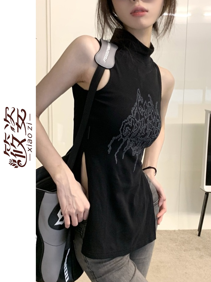 筱姿無袖辣妹上衣女2023新款收腰開叉顯瘦內搭背心黑色T恤潮韓版