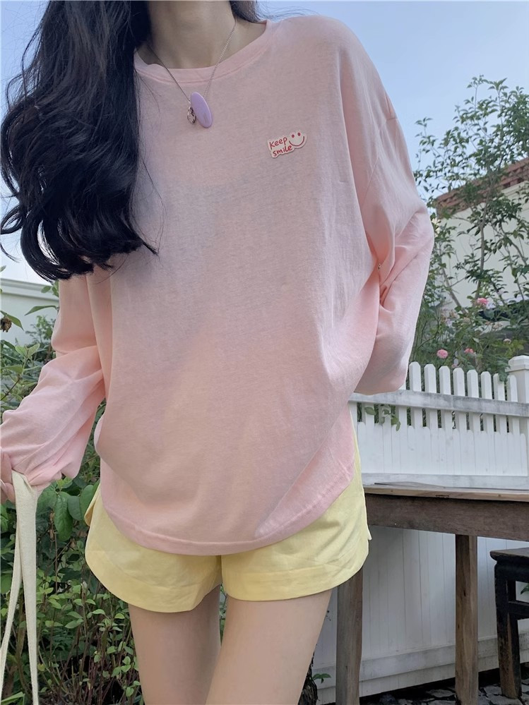 Chen Dayu pink long-sleeved sunscreen shirt T-shirt women's autumn loose blouse thin section air-conditioned shirt casual top tide