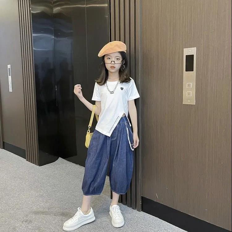 Children's clothing girls' suit 2022 new short-sleeved foreign style thin jeans medium and big children's loose bloomers two-piece set