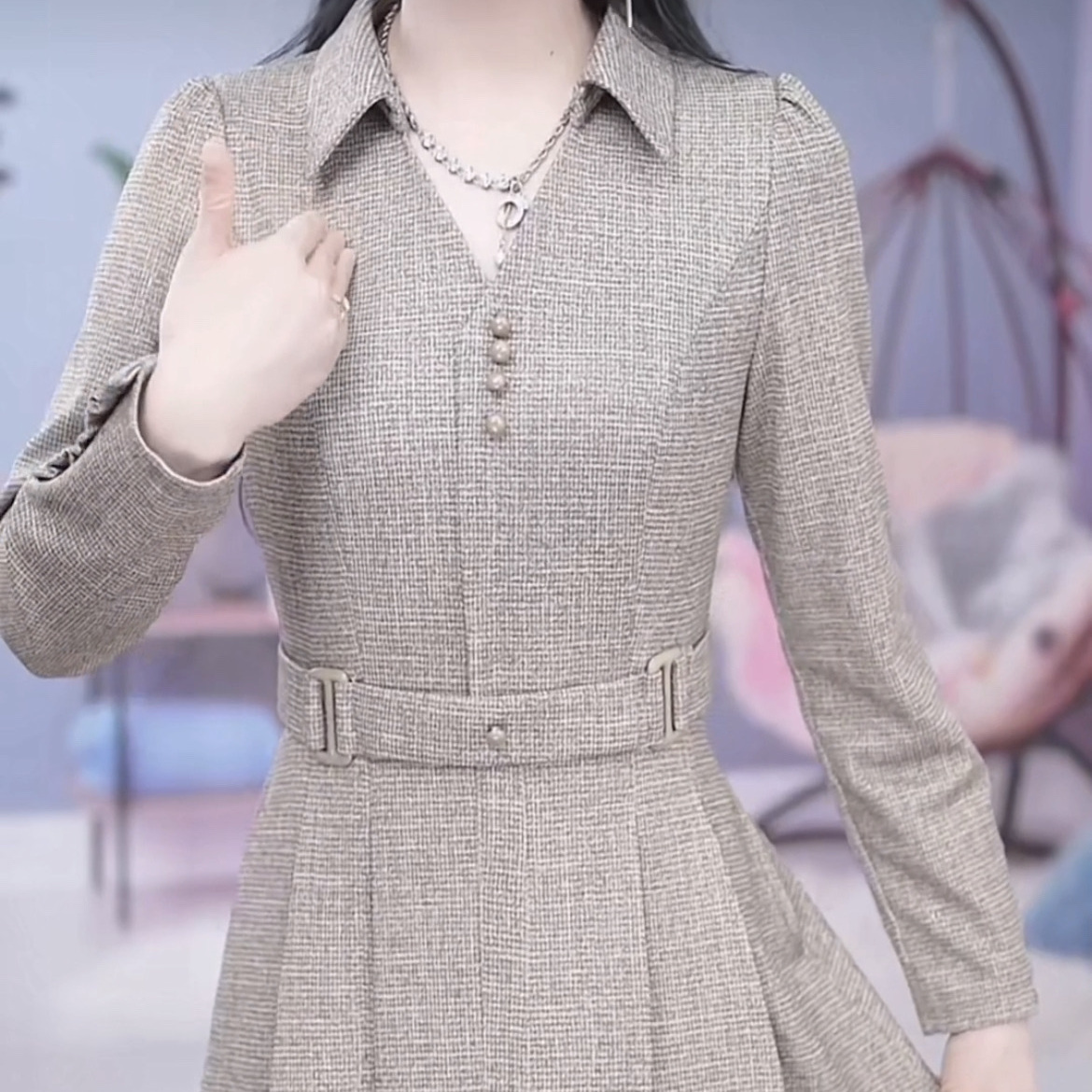 羅馬精紡春秋連衣裙長袖2023新款女裝高檔洋氣大碼顯瘦polo領裙子