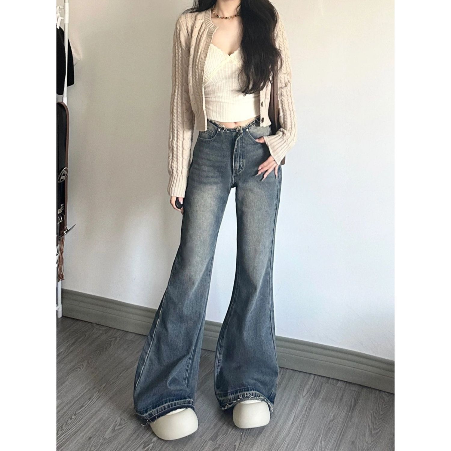 美式復古做舊微喇牛仔褲女秋季辣妹高街設計感寬鬆顯瘦毛邊拖地褲