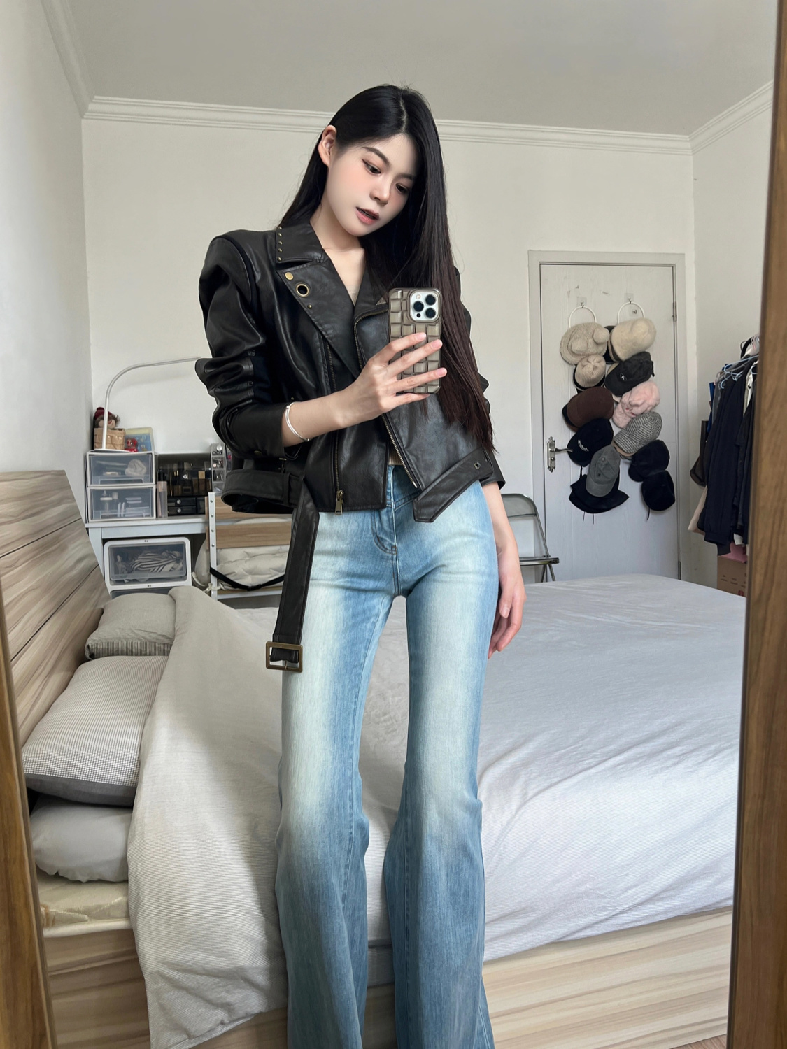 淺色低腰微喇牛仔褲女秋季新款水洗做舊辣妹修身顯瘦直筒喇叭褲子