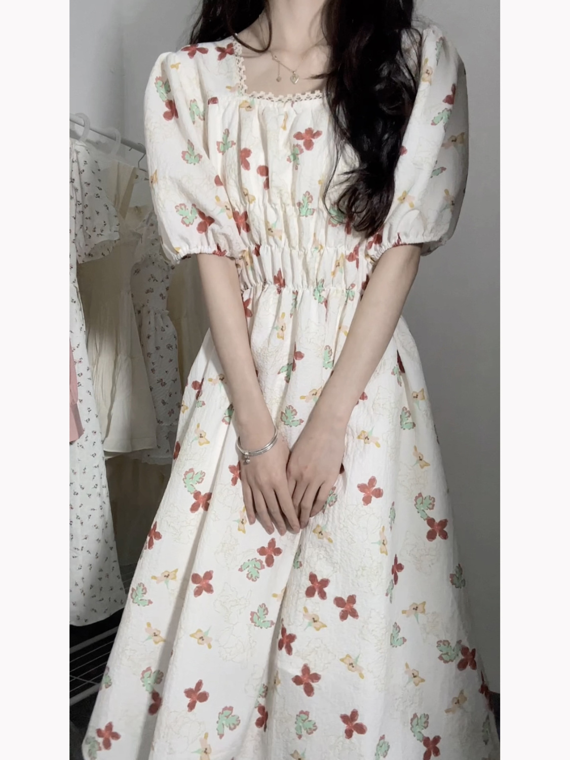 French style gentle style retro square neck puff sleeve floral dress female student Korean version high waist mid-length skirt