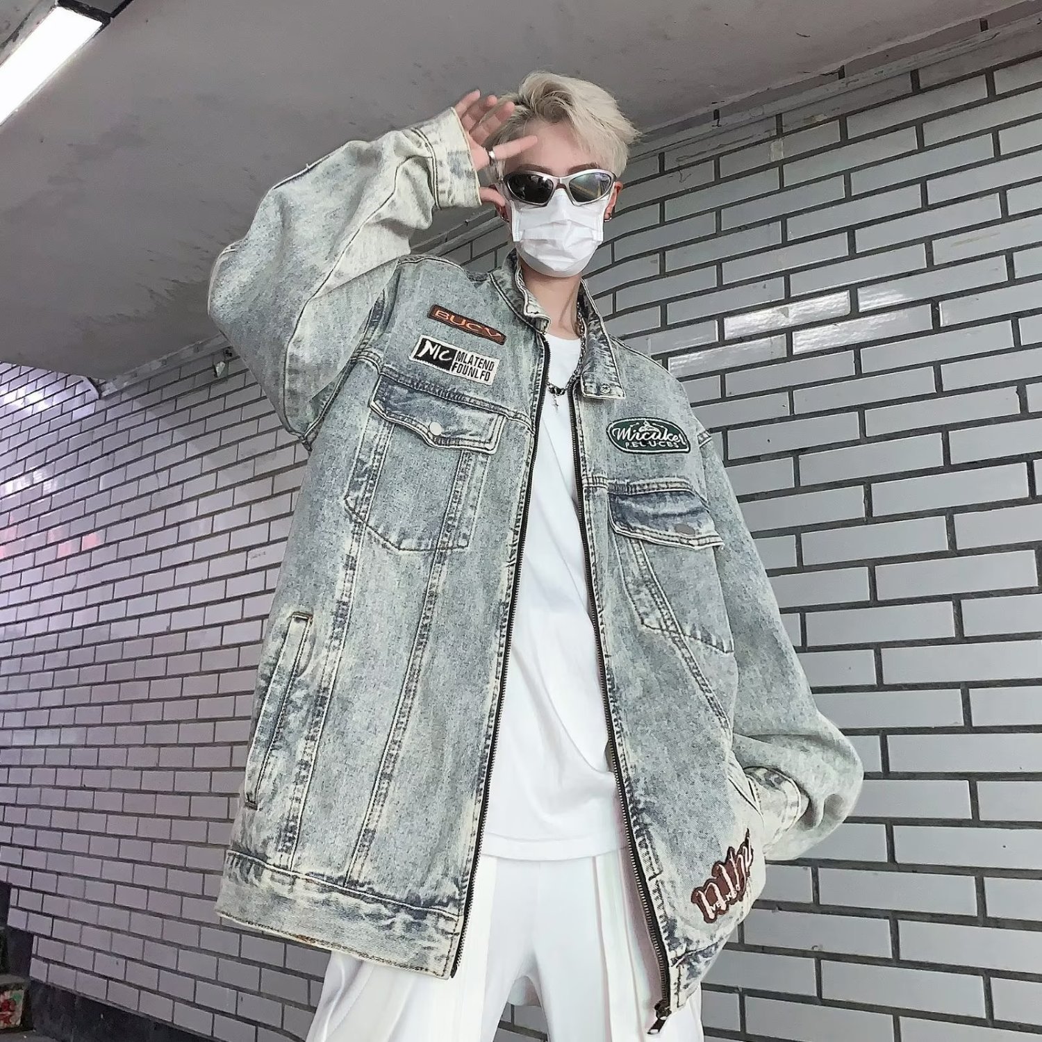 美式復古水洗牛仔外套男春秋2023新款潮牌寬鬆休閒刺繡立領機車服