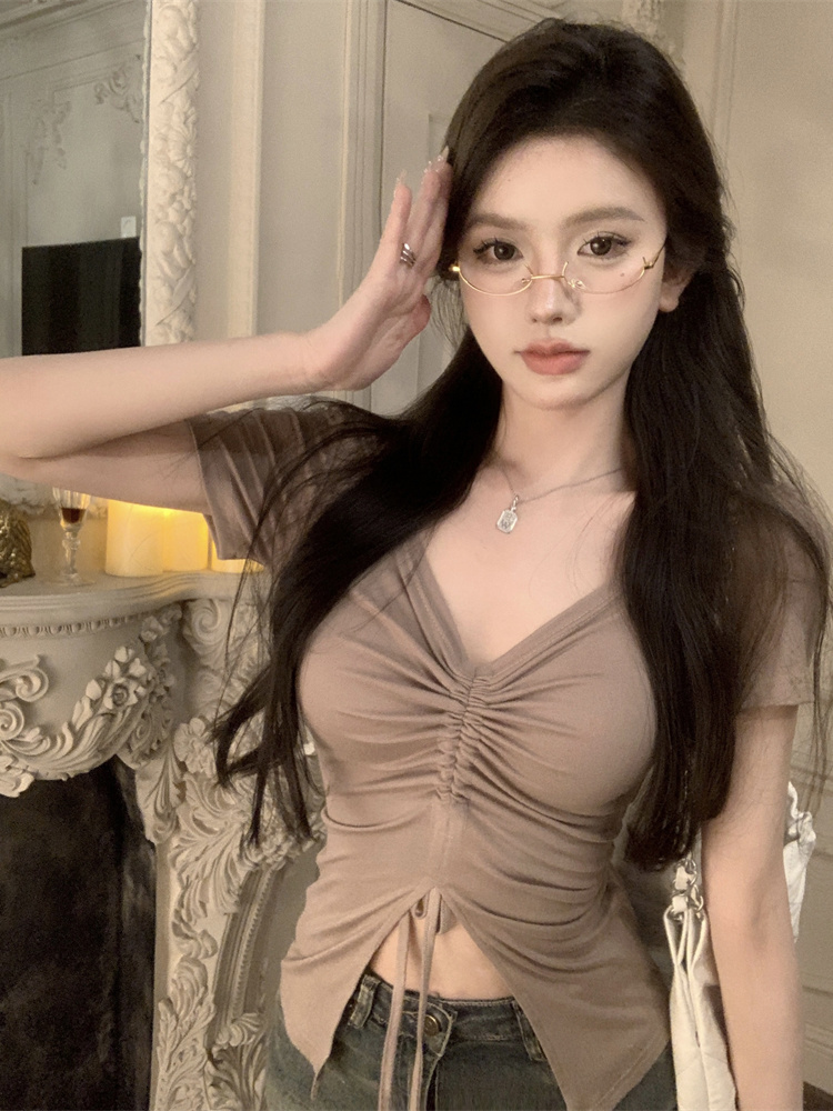 純欲風辣妹V領短袖T恤女夏季新款短款ins設計感獨特别致露臍上衣