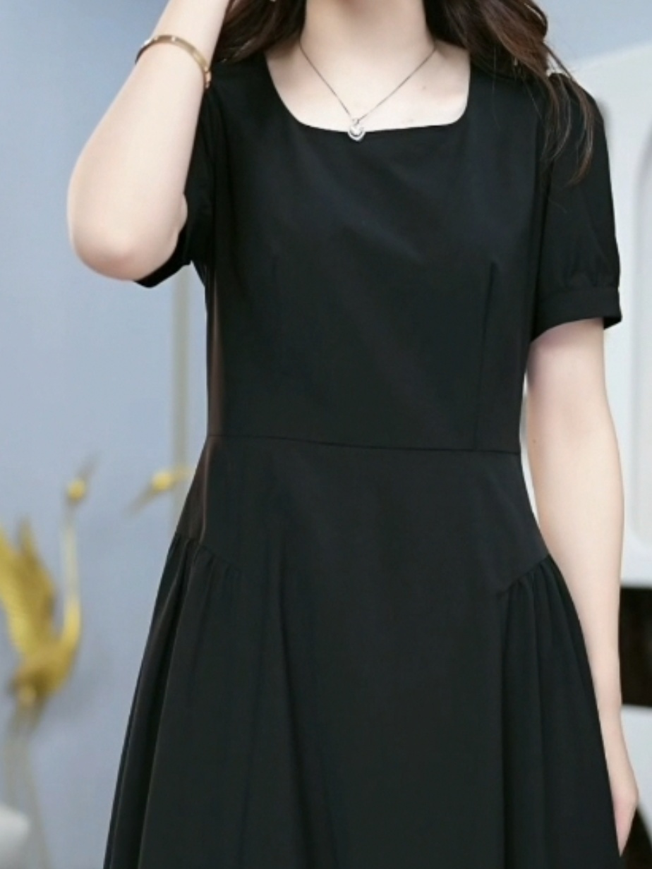 冰絲四面彈輕禮服連衣裙2023夏款時尚甜美顯瘦短袖圓領中長裙子女
