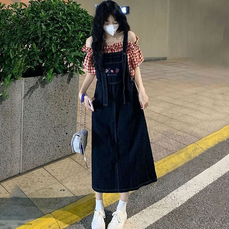鹽系牛仔裙背帶裙女春秋新款寬鬆顯瘦中長款小個子減齡吊帶連衣裙