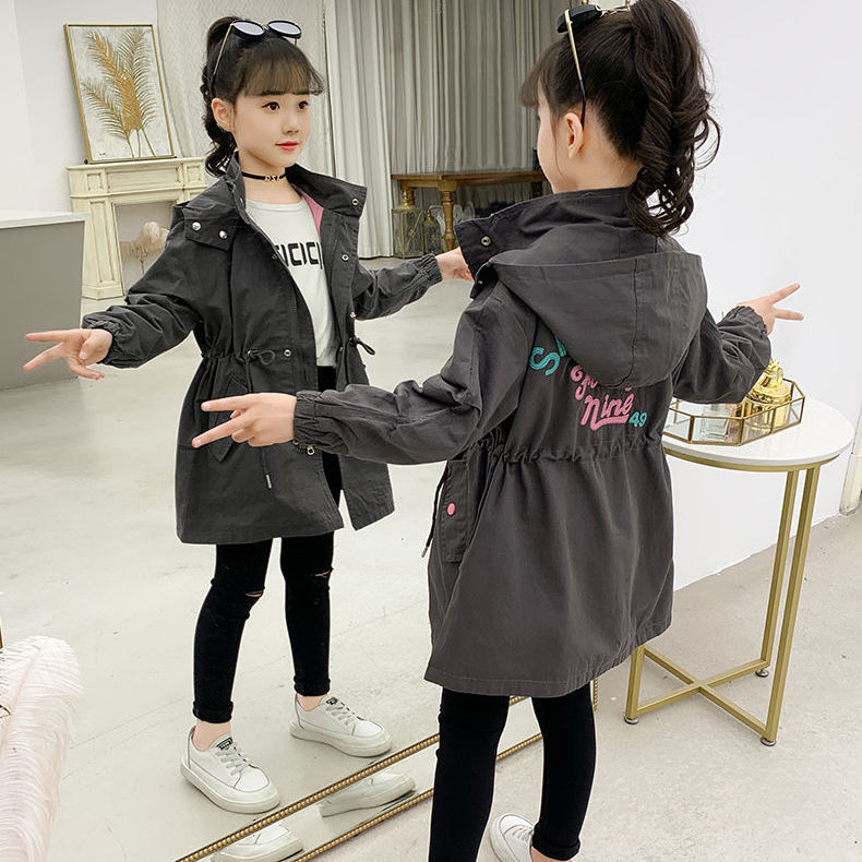 Girls' windbreaker 2023 new Korean version of foreign style spring and autumn style middle and big children's students loose mid-length coat winter style trendy