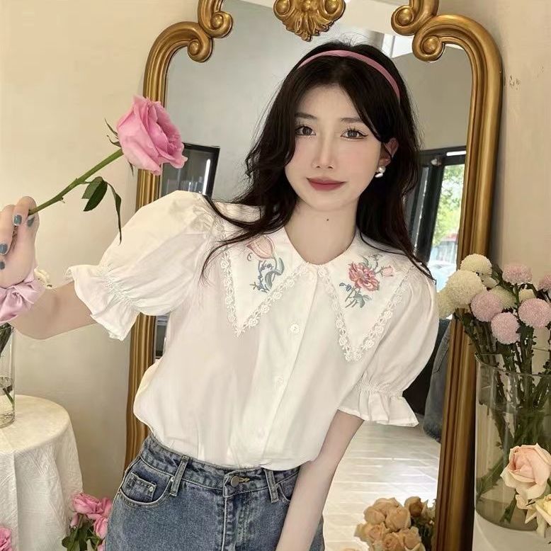 Retro doll collar design niche embroidery shirt  summer new short-sleeved French temperament top women's trend