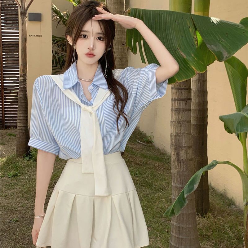 Summer new Korean version fake two-piece shawl shirt design sense striped loose lapel short-sleeved shirt top women