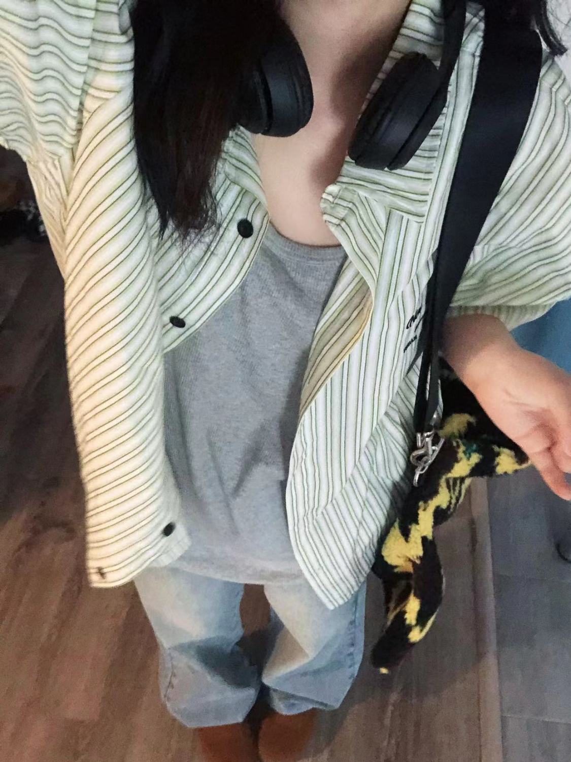 2023夏季小眾刺繡條紋襯衫短袖女慵懶風寬鬆襯衣外穿ins顯瘦上衣